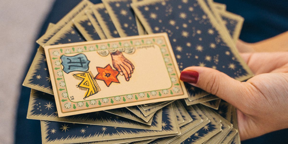 astrology and pegging
